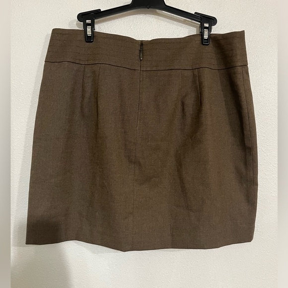 Loft skirt, front pockets, mini skirt, business career size 12 NWT Brown - Picture 4 of 6